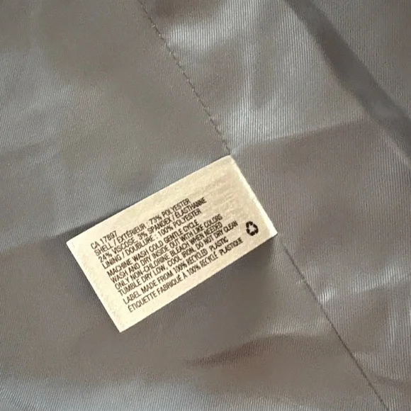 GAP Gray Blazer with Navy Trim - Picture 7 of 10